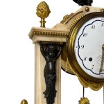 Importante horloge Luigi XVI.