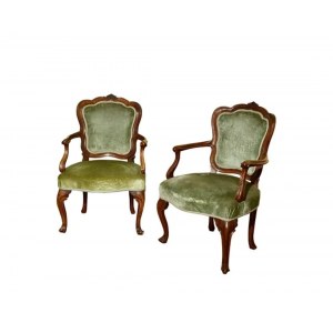 ANONYMOUS, Pair of walnut armchairs Venice 18th century