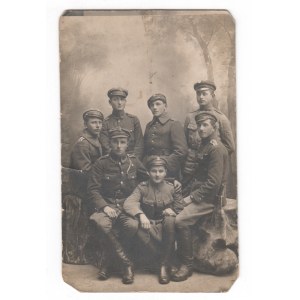 Photograph. Soldier, soldiers of the Second Republic [ca] 14x9 (5)