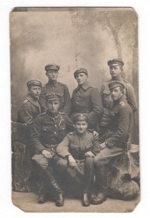 Fotografie. Voják, vojáci druhé republiky [cca] 14x9 (5)