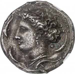 Sicília, Syrakúzy, Dionýz Starší (406-367 pred n. l.). Dekadrachma, Evainetes rohy (nesignované) ND (400-390 pred n. l.), Syrakúzy.