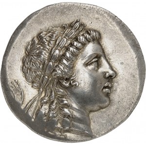 Eolide, Myrina. Tetradrachme ND (150-140 v. Chr.), Myrina.