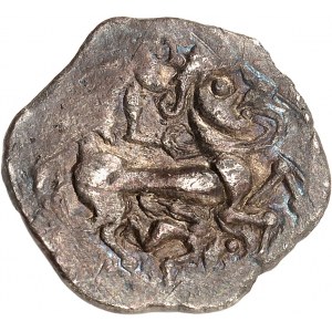 Vénètes. Statère d'électrum au sanglier en cimier et revers au personnage recroquevillé et ailé ND (IIe - Ier siècles avant J.-C.).