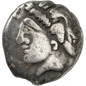 Longostalètes. Drachme de style languedocien, série I aux lunules et bandeau hachuré ND (milieu du IIIe - première moitié du IIe siècle avant J.-C.).