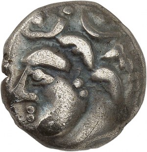 Southwest (Narbonne-Toulouse). Drachma with ND cross and lunules (2nd-1st c. BC).