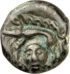 Meldes. Potin au sanglier et à la tête coupée, POT 8, classe 1 à la tête à gauche ND (fin du IIe siècle avant J.-C.).