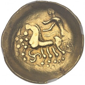 Helvetii. Statere, napodobenina Filipa II., s ND triskel (2. stol. př. n. l.).