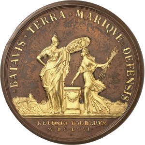 Louis XIV (1643-1715). Médaille, secours donné aux Hollandais, en bronze aux reliefs dorés, par Jean Dollin 1666, Paris.