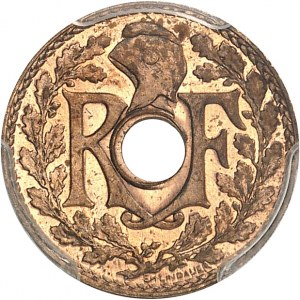 Dritte Republik (1870-1940). Prüfung des gelochten Metalls der 5 Centimes Lindauer, kleines Modul, aus Bronze-Aluminium, Sonderprägung (SP) 1937, Paris.