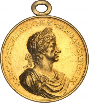 Karol II (1660-1685). Zlatá medaila v hodnote 20 guineí, bitka pri Lowestofte, autor J. Roëttiers 1665, Londýn.