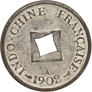 IIIe République (1870-1940). Sapèque, perforation décalée de 45°, en bronze-argenté 1902, A, Paris.