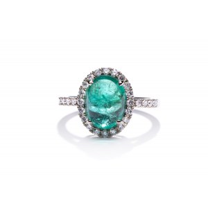 Ring with emerald and diamonds early 21st century.