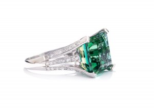 Ring with tourmaline and diamonds early 21st century.