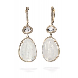 Moonstone and diamond earrings XX/XXI century.