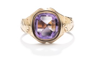 Signet ring with amethyst 19th/20th century, Austria-Hungary
