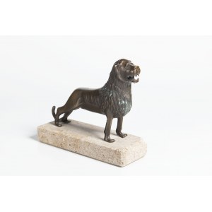 Bronze sculpture, Bronze sculpture of a standing lion