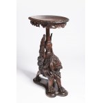 19Th century, A carved and patinated wood gueridon 19Th century