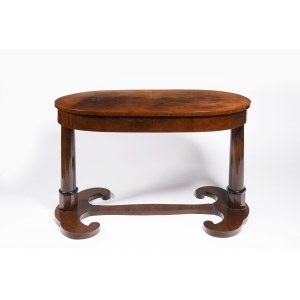 Oval mahogany table on two columns, Oval mahogany table on two columns