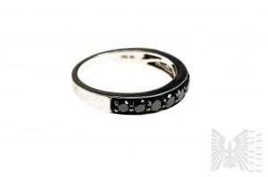 Prsten s 10 přírodními černými diamanty o celkové hmotnosti 0,98 ct, stříbro 925, certifikováno RocksTv