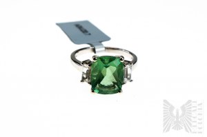 Ring with Natural Green Fluorite with Weight of 4.50 ct and 2 White Topazes with Total Weight of 0.55 ct, Silver 925, Has Gemporia Certificate