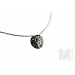 Okrúhly náhrdelník s ozdobnými vzormi a ružovými zirkónmi, opletenie šnúry, striebro 925