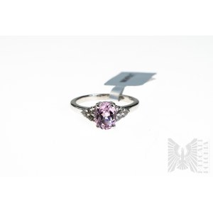 Bague avec Topaze rose, poids 2.19 ct et Topazes blanches, poids total 0.18 ct, argent 925