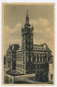 White - City Hall (500)