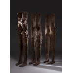 Magdalena Abakanowicz (1930 Falenty pri Varšave - 2017 Varšava), Tri postavy zo série Postavy stojace chrbtom, 1986