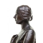 Magdalena Gross (1891 - 1948 ), Busto di donna con medaglione, 1925