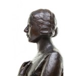 Magdalena Gross (1891 - 1948 ), Popiersie kobiety z medalionem, 1925
