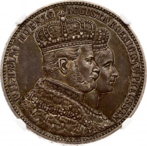 Německo Prusko Taler 1861 A Korunovace NGC AU 53