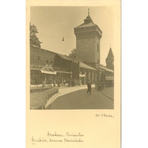 Florianstor, Pijarska-Straße, um 1940.