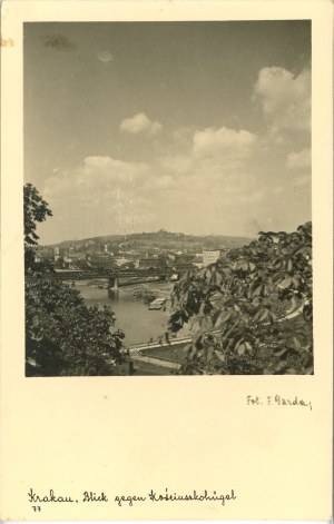 Pohled na Kosciuszkovu mohylu, kolem roku 1940.