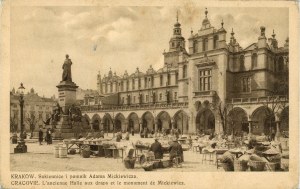 Cloth Hall and Adam Mickiewicz monument, circa 1920.