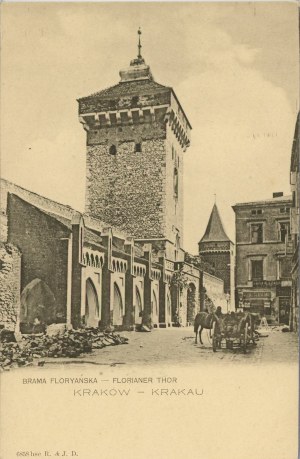 Floryanski Gate and Pijarska Street, circa 1900.