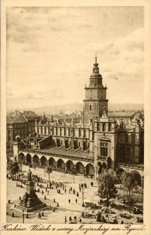 Widok z wieży Maryackiej na Rynek, ok. 1915