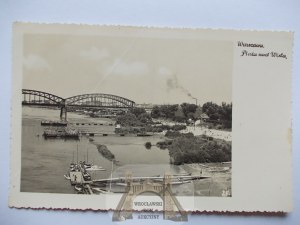Warsaw, Vistula River, bathing area ca. 1935