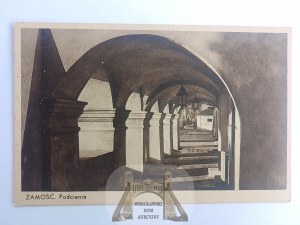 Zamosc, arcades ca. 1935