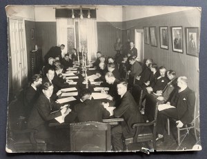 [SYGA Teofil] Ensemble de 5 photographies. La visite de journalistes polonais à Riga en 1936.