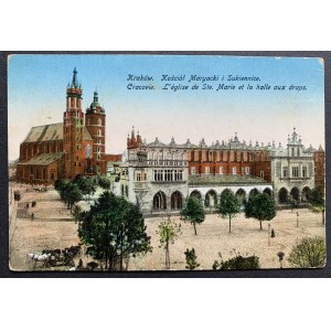 KRAKOW. St. Mary's Church and the Cloth Hall.