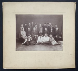 JAROSŁAW Tableau. Fotografia di gruppo. Corso PCK [1925].