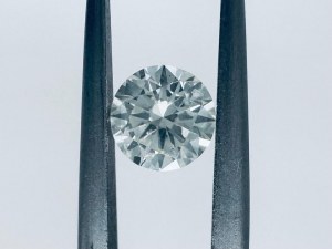 DIAMANT 0,54 CT NATURAL FANCY LIGHT YELLOW - CLARITY SI1 - CLARITY SHAPE BRILLANT - GEMMOLOGICAL CERTIFICATE MAROZ DIAMONDS LTD ISRAEL DIAMOND EXCHANGE MEMBER - C31221-53