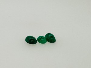 3 EMERALDS 2.7 CTS - P30101-30