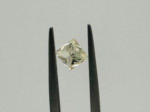 DIAMOND 0.97 CTS NATURAL YELLOW LIGHT YELLOW - SI3* - UD30116