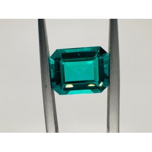COLOMBIAN EMERALD LAB GROWN 2.96 CTS VIVID GREEN - PE60110