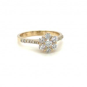 GOLD RING 2.68 GR WITH DIAMONDS - A3070