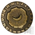 PRL, 1963 r. - Medal Pamiątkowy Walentyna Tierieszkowa - Pierwszej Kosmonautce Społeczeństwo w Łodzi, 24 X 1963 r.