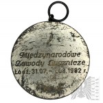 PRL, 1982 r. - Medal Pamiątkowy Polski Związek Łuczniczy - Międzynarodowe Zawody Łucznicze Łódź 31.07 - 01.08 1982 r.