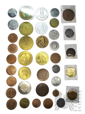 Kolekcja Medali i Kopii Monet Kolekcjonerskich - 600 lat Bitwy Pod Grunwaldem, Kopia 5 Groszy (ok. 1930 r.), Kopia Denar Bolesława Chrobrego i Inne