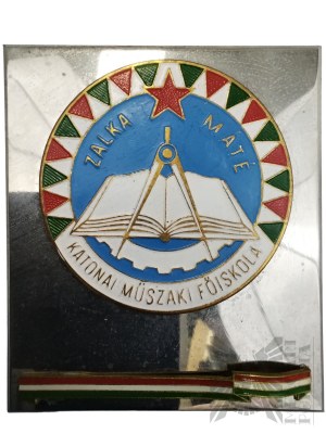 Maďarsko, kolem roku 1980. - Pamětní deska k 35 letům Vojenské technické školy Zalka Mate (Zalka Mate - Katonai Muszaki Foiskola).